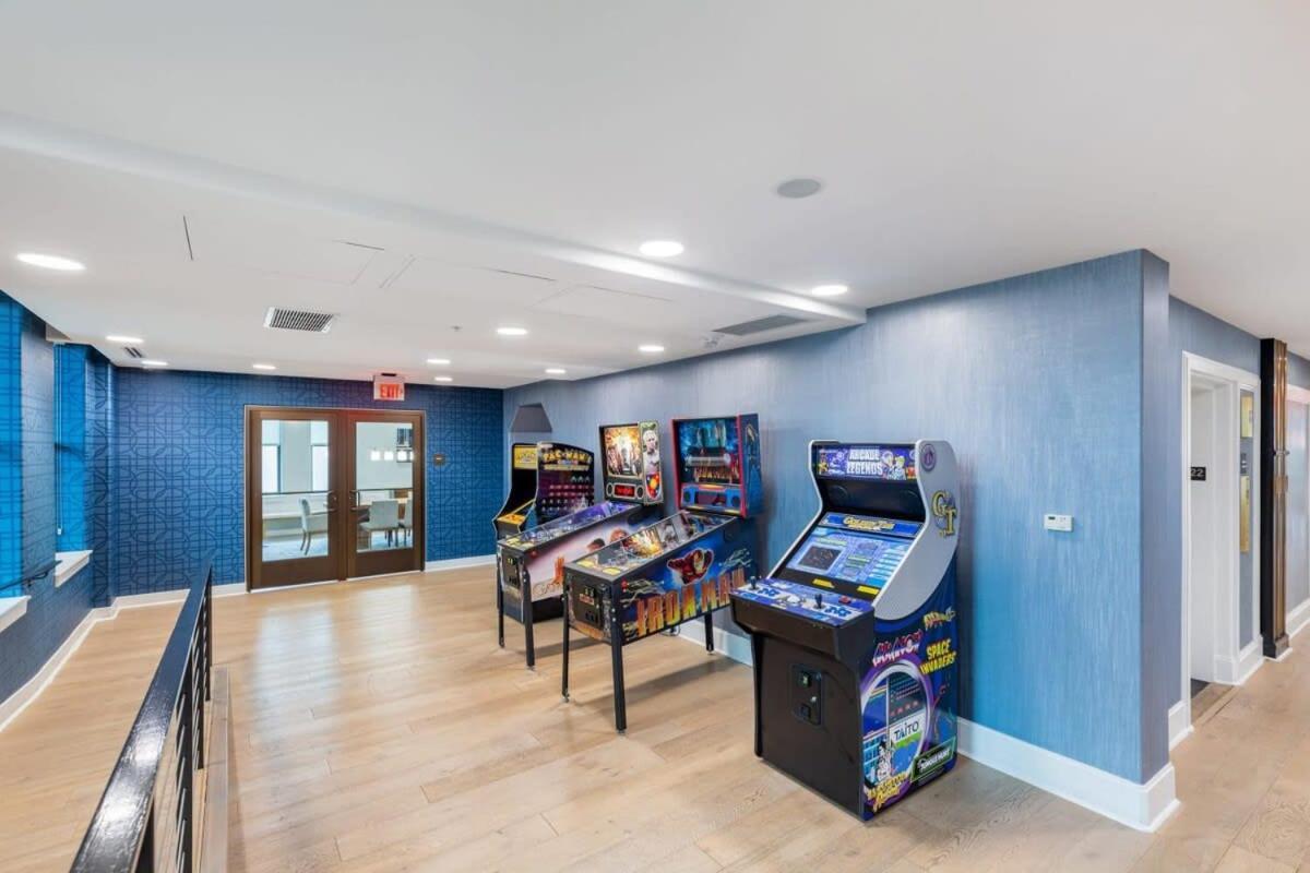 2B 2Ba Luxury Downtown Suite Rooftop Deck & Gym Baltimore Extérieur photo