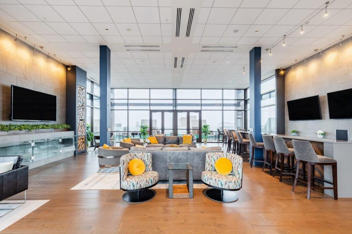 2B 2Ba Luxury Downtown Suite Rooftop Deck & Gym Baltimore Extérieur photo